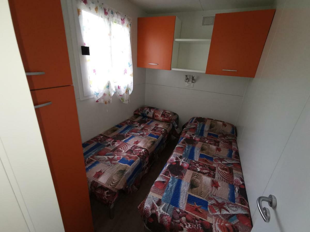 Camping Mare Monti 세스트리레반떼 외부 사진